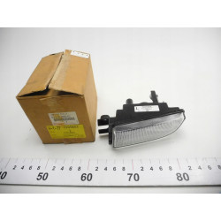 Lampa przeciwmgielna lewa TOYOTA 81220-05040