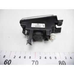 Lampa przeciwmgielna lewa TOYOTA 81220-05040