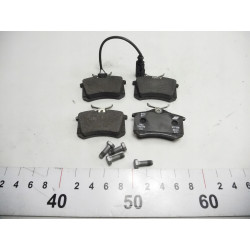 Klocki hamulcowe FORD VAG 7M3698451E