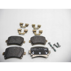 AUDI ORYGINALNE KLOCKI HAMULCOWE PRZÓD 8E0698451J