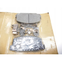 KLOCKI HAMULCOWE TOYOTA CARINA 81-86/ CE