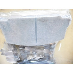 KLOCKI HAMULCOWE TOYOTA CARINA 81-86/ CE