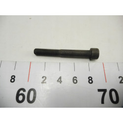 Śruba montażowa układu napędowego AUDI VW N0147531