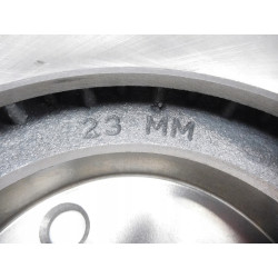 TARCZA HAMULCOWA PRZÓD TOYOTA COROLLA IX VIII