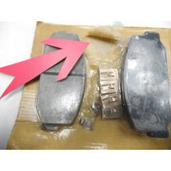 KLOCKI HAMULCOWE PRZÓD TOYOTA CARINA CELICA CORONA