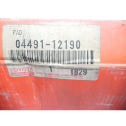 KLOCKI HAMULCOWE PRZÓD TOYOTA COROLLA V