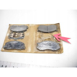 KLOCKI HAMULCOWE PRZÓD TOYOTA LITEACE 1.3-2.2