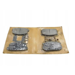 KLOCKI HAMULCOWE PRZÓD TOYOTA CARINA COROLLA