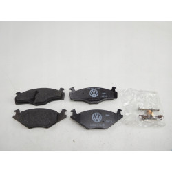 Zestaw klocków hamulcowych VW SEAT 1H0698151