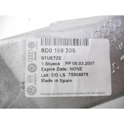 Wspornik silnika lewy AUDI A4 PASSAT 8D0199305