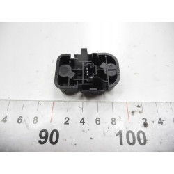 MOCOWANIE LAMPKI STOPU RENAULT R21 7701032022