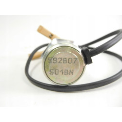 Wtryskiwacz RENAULT CLIO II KANGOO 7701045145