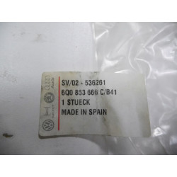 Kratka zderzaka przedniego prawa POLO 6Q0853666C