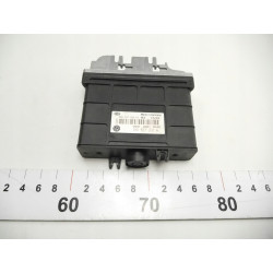 KOMPUTER SILNIKA VW GOLF III 1H0927303A