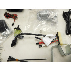 Zestaw alarmowy Renault Twingo II 07-14 7711239248