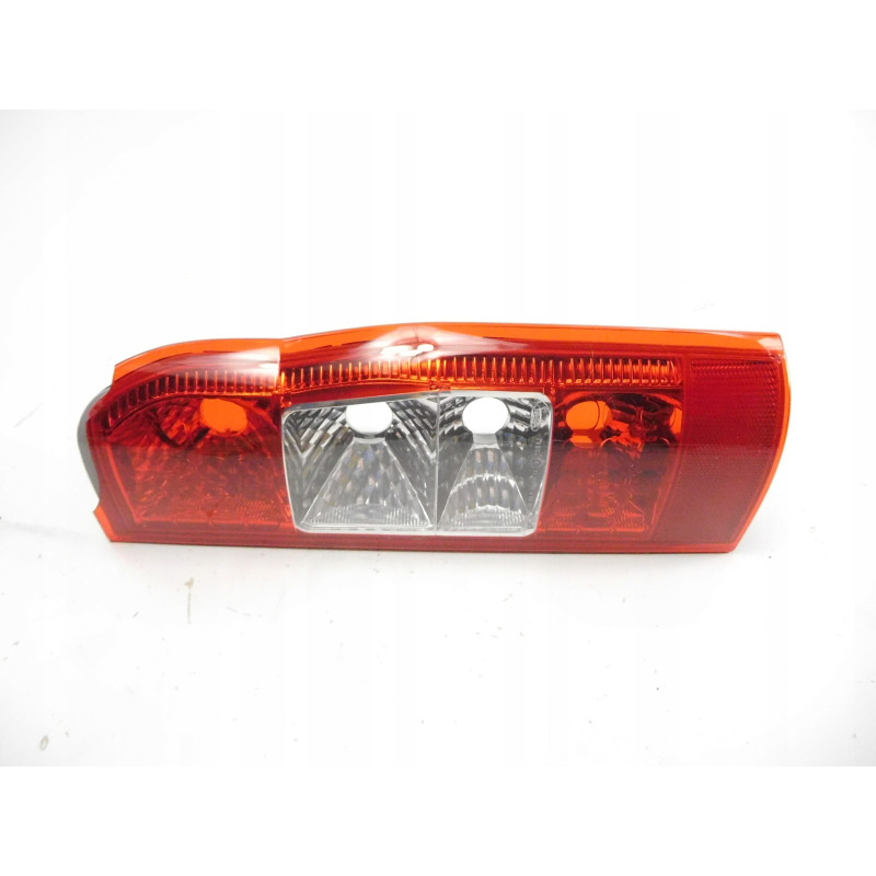 LAMPA LEWY TYŁ TRANIST 06- 1435880