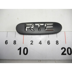 EMBLEMAT DRZWI MEGANE RTE 7700419521