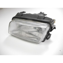 REFLEKTOR LAMPA LEWA AUDI A4 B5 AVANT 8D0941029