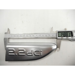 Emblemat "2.2 dCi" RENAULT 8200036845