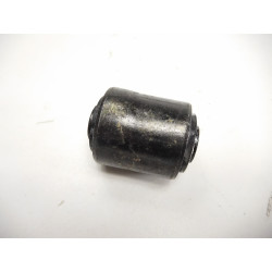 Tuleja wahacza przód na dole RENAULT 21 7700772687