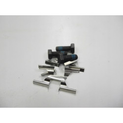 Klocki hamulcowe tył VW Golf MK3 OE 1H0698451D