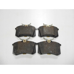 Klocki hamulcowe tył VW Golf MK3 OE 1H0698451D