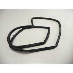 Uszczelka drzwi lewych przednich FIESTA 1781749