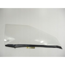 Szyba drzwi prawy przód RENAULT 21 7701464075