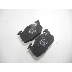 Klocki hamulcowe przód Renault R5-R21 7701202892