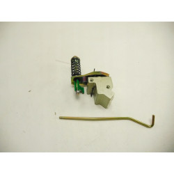 Korektor siły hamowania Renault 21 7700737818