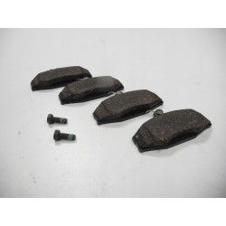 KLOCKI HAMULCOWE VW PRZÓD SKODA FAVORIT 6U0698151A