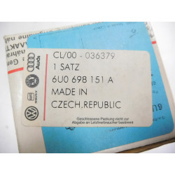 KLOCKI HAMULCOWE VW PRZÓD SKODA FAVORIT 6U0698151A