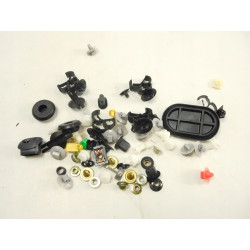 Zestaw mocujący do drzwi Renault Kangoo 7711172223