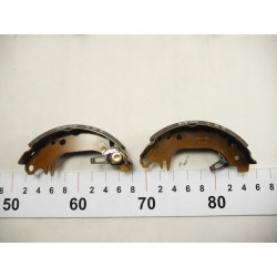 Zestaw szczęk hamulcowych Renault 25 7701202967