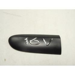 Emblemat "16V" Renault Clio 8200113941