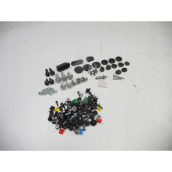 Zestaw montażowy drzwi AUDI A3 8V0098619B