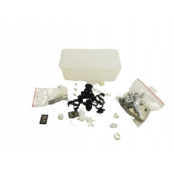 Zestaw spinek klipsów drzwi Renault 19 7701422282