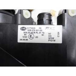 Reflektor prawy LANCIA YPSILON 51774225