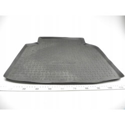 MATA BAGAŻNIKA TOYOTA AVENSIS 03-08 PZ434-T3301-PJ