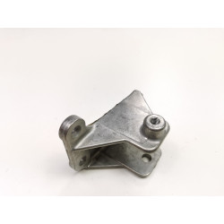 Tylne mocowanie silnika Opel Vectra B Torque 1.6/1.8/2.0/2.2 OE 90496940