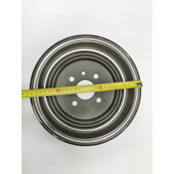 BĘBEN HAMULCOWY TYŁ OPEL ASCONA KADETT REKORD OE 0568056 90135264