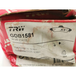 KLOCKI HAMULCOWE TYŁ TRW FORD MONDEO 99-00 GDB1581