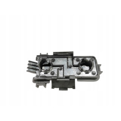Uchwyt lampy tylnej wewnątrz prawy OPEL Omega B OE 90487481