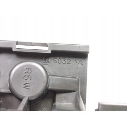 Uchwyt, lampa tylna lewa Opel Omega B OE 1223157 90487483