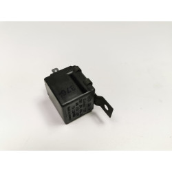 Przekaźnik czarny Opel Frontera A OE 1228709 3SB00443803 90240664