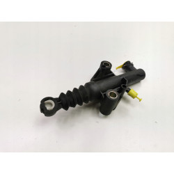 Pompa sprzęgła Opel Vivaro B Trafic III OE 4422404 93868391