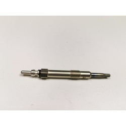 Świeca żarowa Opel Astra H Vectra C OE 1214073 95508489