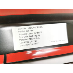 Osłony progów Kia Rio OE H8420ADE00BL H8420 ADE00BL