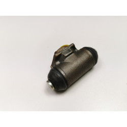 Cylinderek hamulcowy TRW BWH232