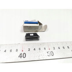 OPRAWKA ŚWIATŁA TABLICY REJESTRACYJNEJ KUGA 12- OE BB53-13550-AA 5162365